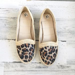NWOB Eileen Fisher Leopard Print Flats Rafia Shoes  5.5